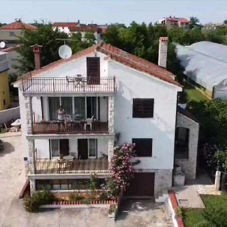 App-Amelijas Apartment Zambratija  Exterior photo