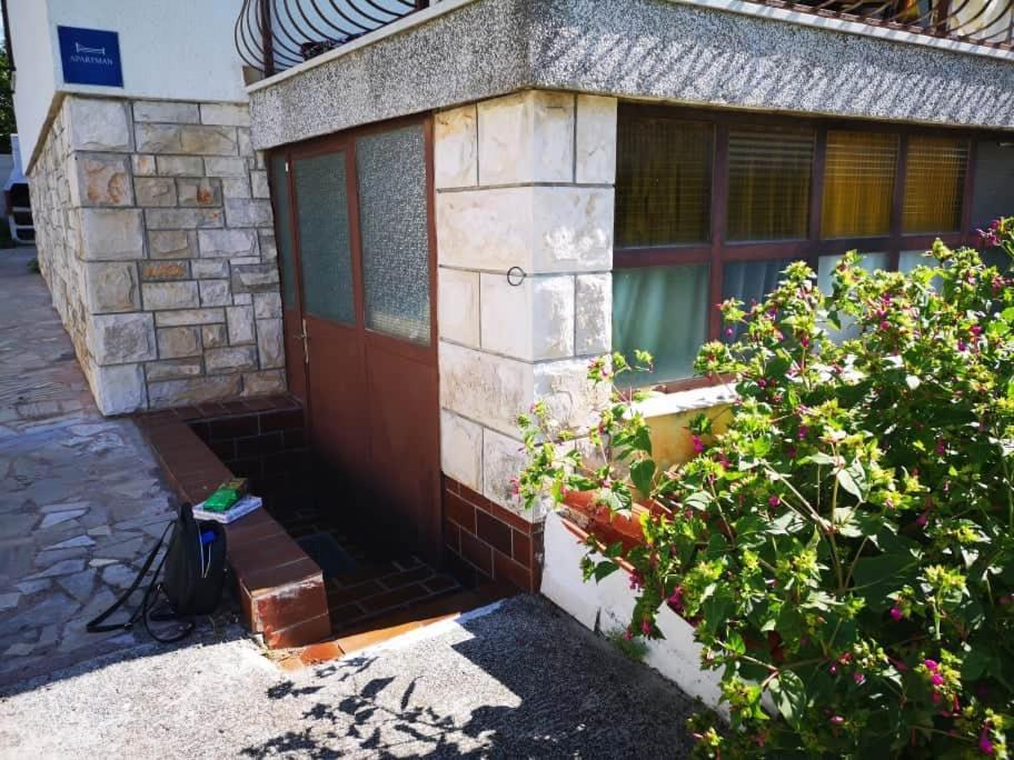 App-Amelijas Apartment Zambratija  Exterior photo